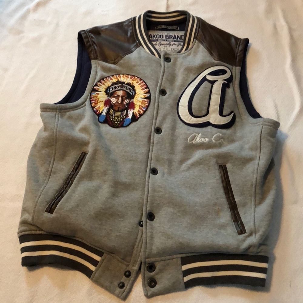 Akoo Vest